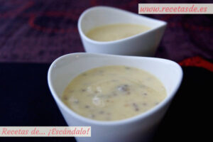 Salsa de mostaza y miel para carnes, ensaladas…