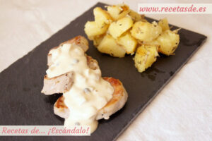 Solomillo de cerdo a la pimienta verde con patatas aromatizadas