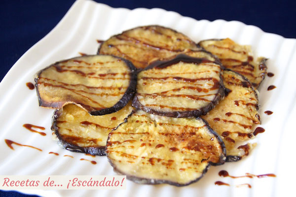 Berenjenas al horno con miel de caña