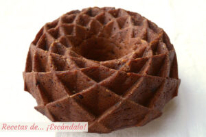 Bizcocho casero: Bundt Cake de plátano, chocolate y canela