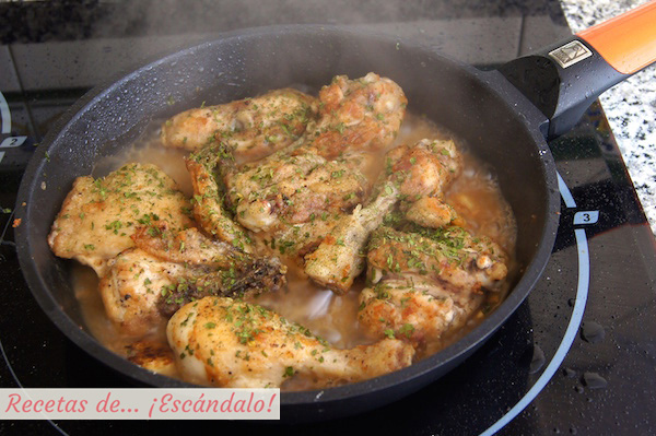 Como preparar pollo al ajillo