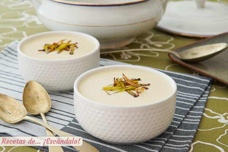 Receta de vichyssoise tradicional, una crema fría deliciosa Recetas de ¡Escándalo!
