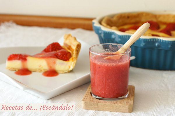Como preparar coulis de fresa casero, ideal para la tarta de queso