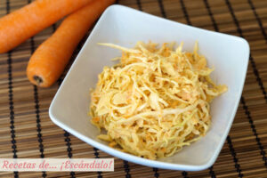 Cómo hacer ensalada de col y zanahorias americana o coleslaw