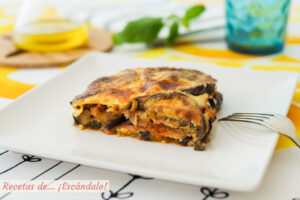 Pastel de berenjenas al horno con crema de queso