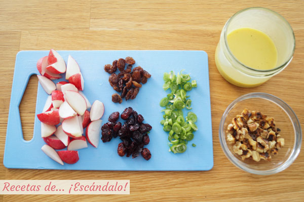 Ingredientes ensalada de kale y quinoa