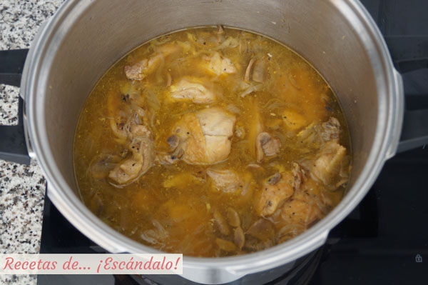 Como hacer pollo a la cerveza con champinones