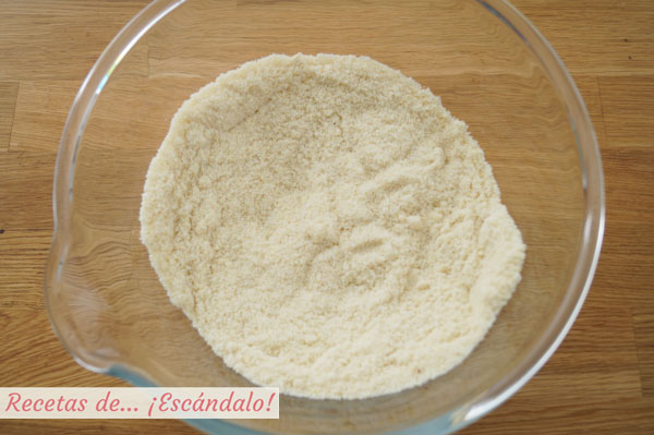 Almendras y azucar tarta de santiago