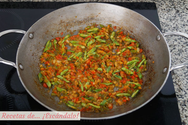 Sofrito para arroz caldoso con pollo
