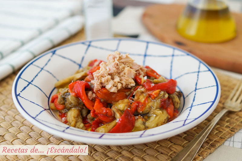 Escalivada de verduras al horno con atun y vinagreta dulce