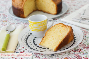Receta de bizcochuelo casero, fácil y esponjoso