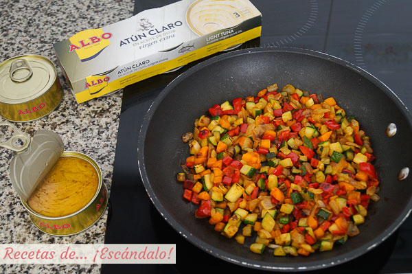 Relleno atun y verduras berenjenas