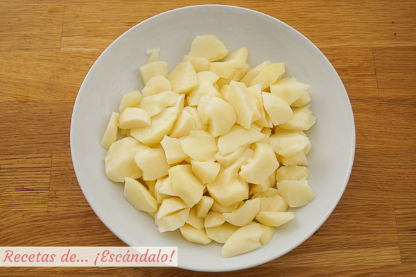 Patatas gallegas para caldo gallego