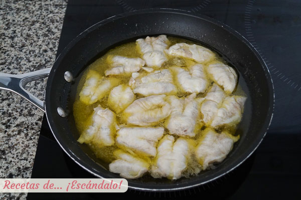Kokotxas de bacalao al pil pil