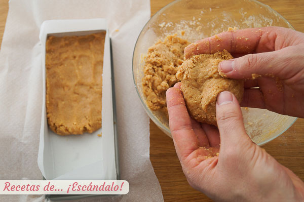 Masa turron de jijona o turron blando casero tradicional