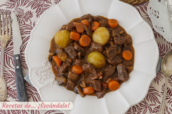 Como hacer boeuf bourguignon o carne al vino tinto, una receta francesa espectacular