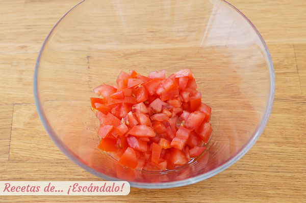 Tomate para salsa criolla