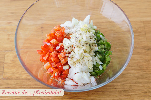 Verduras salsa criolla casera