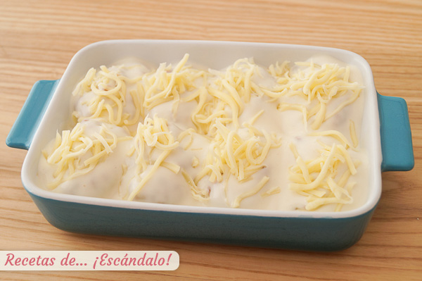 Huevos rellenos gratinados