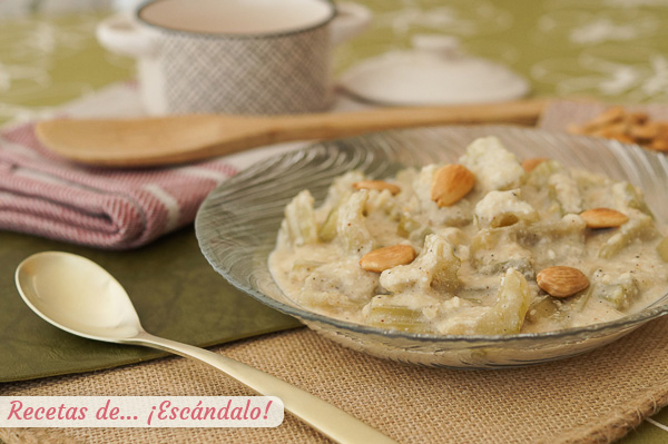 Receta de cardo con salsa de almendras tradicional, un plato sencillo y delicioso