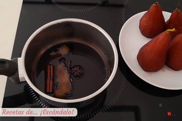 Almibar vino tinto peras caseras