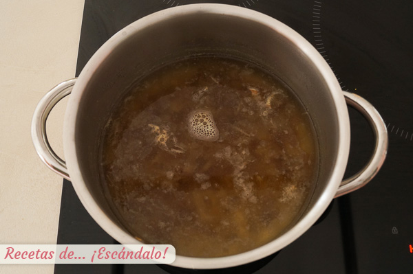 Copos de bonito seco o katsuobushi para caldo dashi