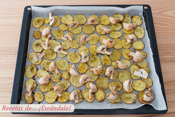 Patatas al horno con champinones