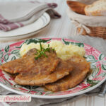 Chuletas de cerdo en salsa al vino blanco